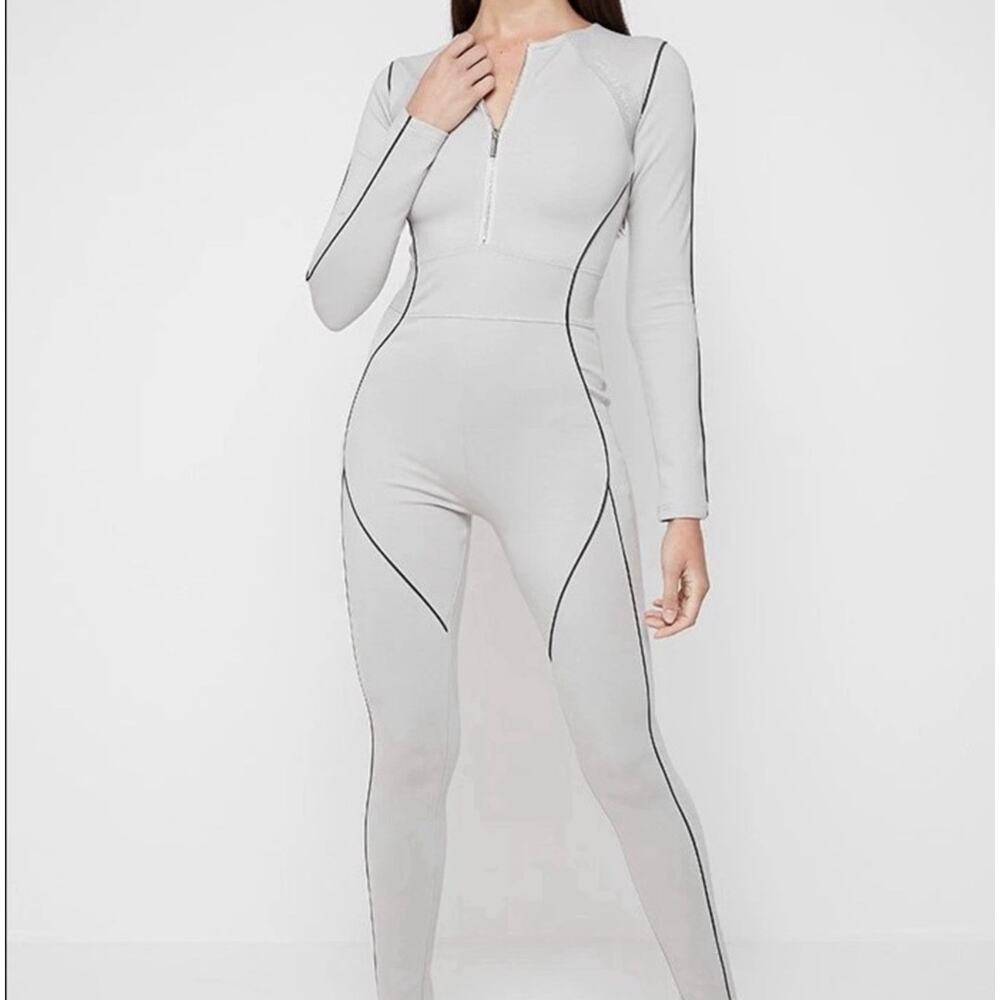 Long Sleeve Light Gray Zip-Front Jumpsuit